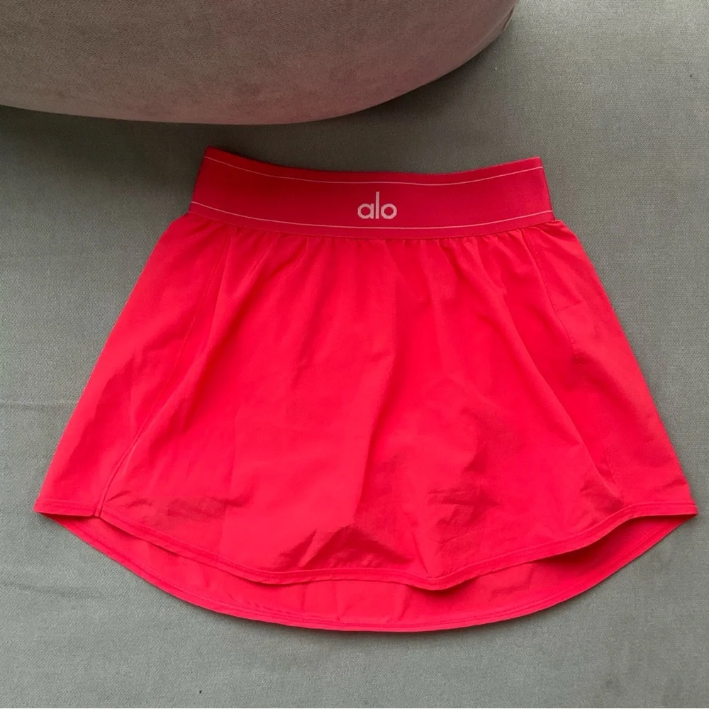 Alo Yoga Match Point Tennis Skirt Candy Red XS